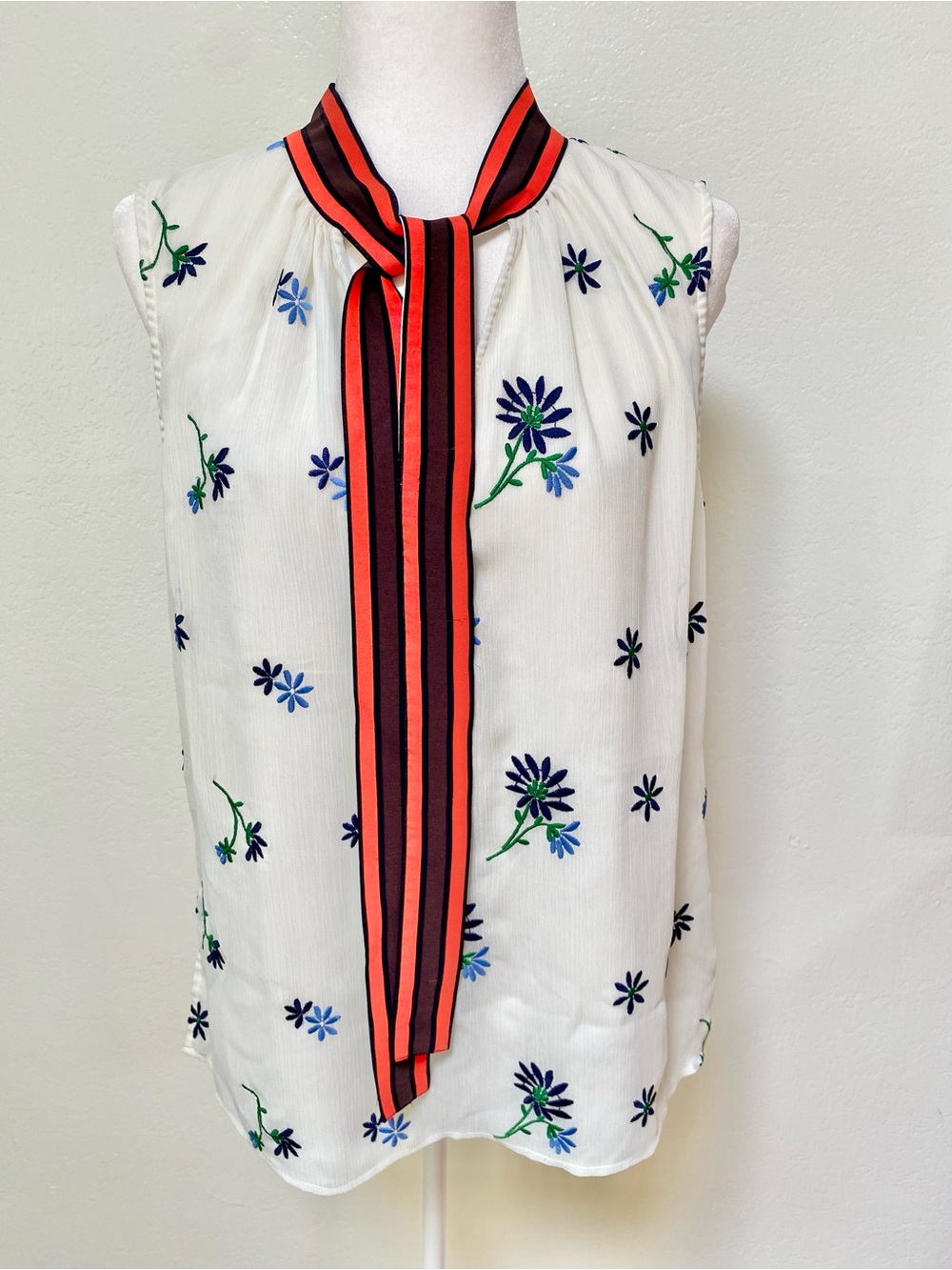 Tory Burch Embroidered Shell Contrast Bow Top Size 12 Ivory Floral - Picture 5 of 16